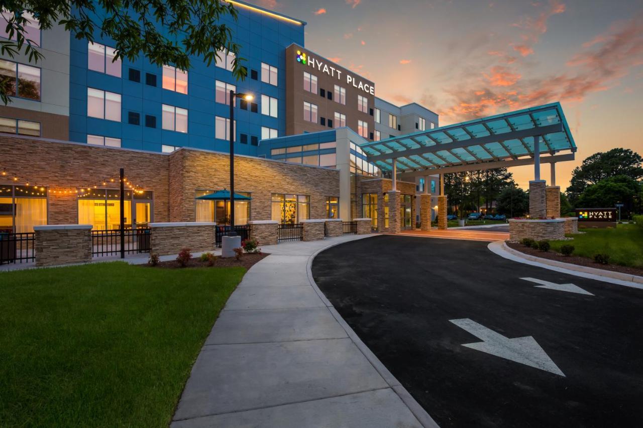 Hyatt Place Hampton Convention Center Екстериор снимка